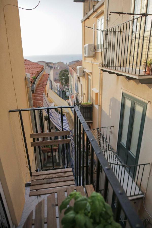 Turna Apartment Чефалу Екстериор снимка